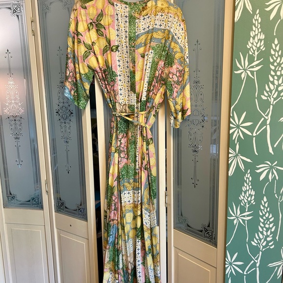 ✨NWT✨ ALDOMARTINS for Anthropologie Lemon Kimono - Picture 2 of 7